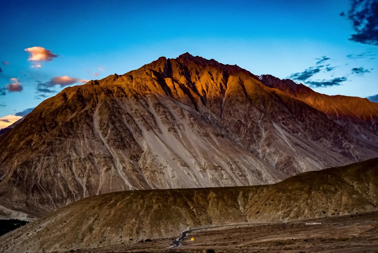 Madhushree narayan b K9ic HC6q0 A unsplash placeholder