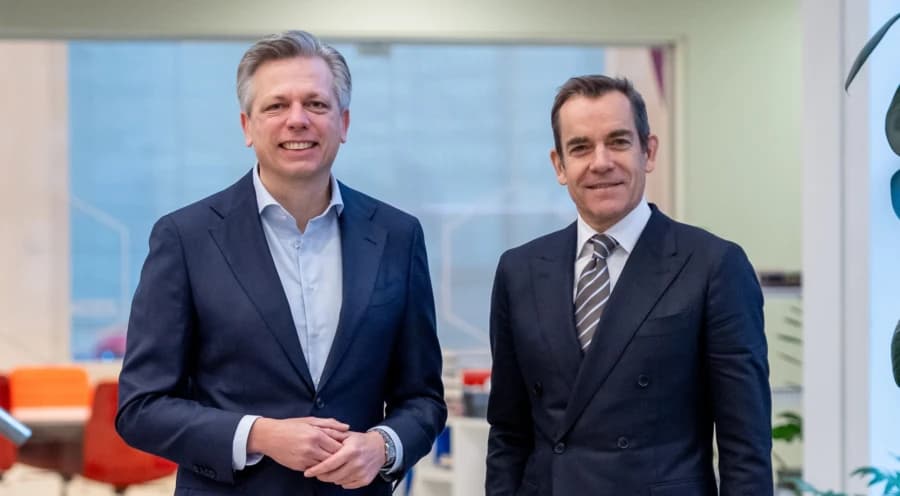 Mark van Dijk (R) and Han Driessen (L)