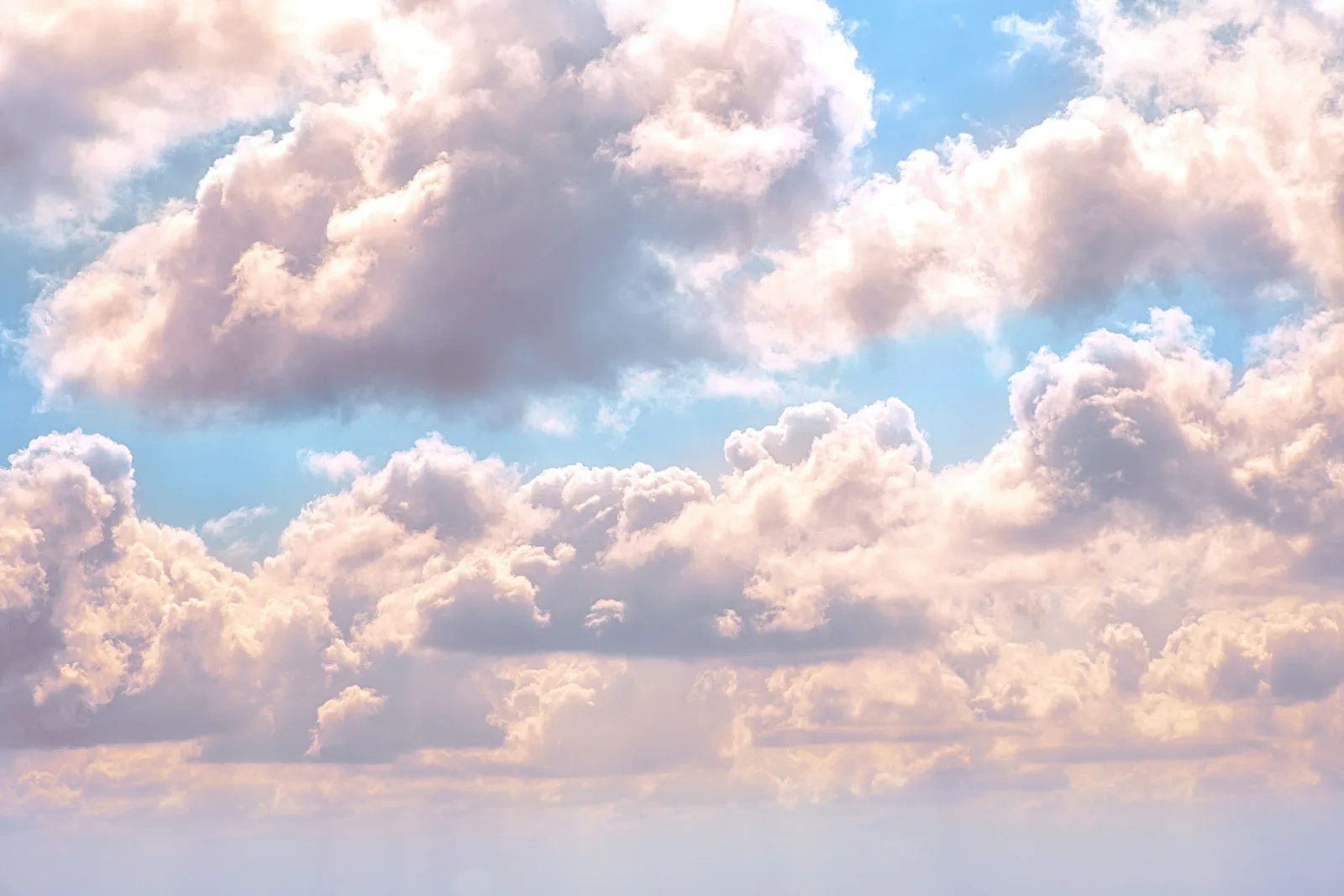 liever-geen-cloud-competence-center-of-excellence De kansen die de cloud biedt voor organisaties hebben een enorme aantrekkingskracht.
Cloud, Cloud Competence Center, Cloud Competence, Adoption, Governance